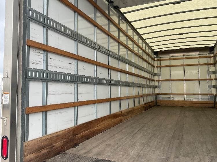 2022 International MV607 Box Truck - 220HP, 6 Speed Automatic, Roll up Door image 11