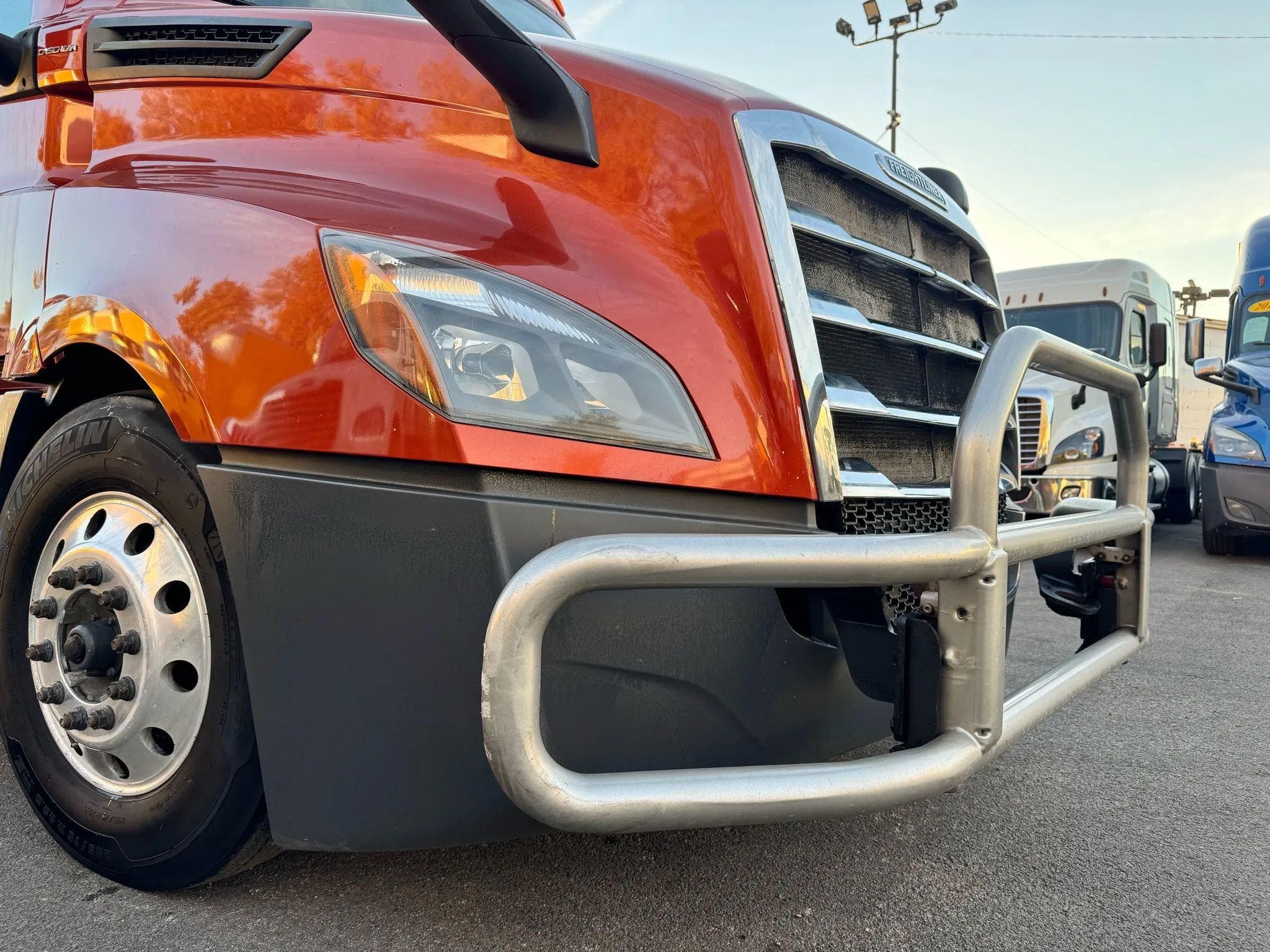 2020 Freightliner Cascadia image 10