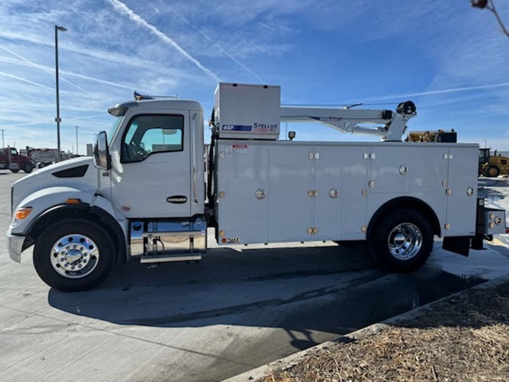 New 2026 KENWORTH T380 image 7