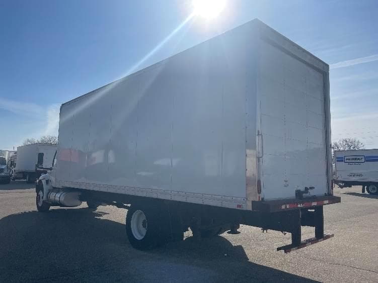 2022 International MV607 Box Truck - 240HP, 6 Speed Automatic, Roll up Door image 6