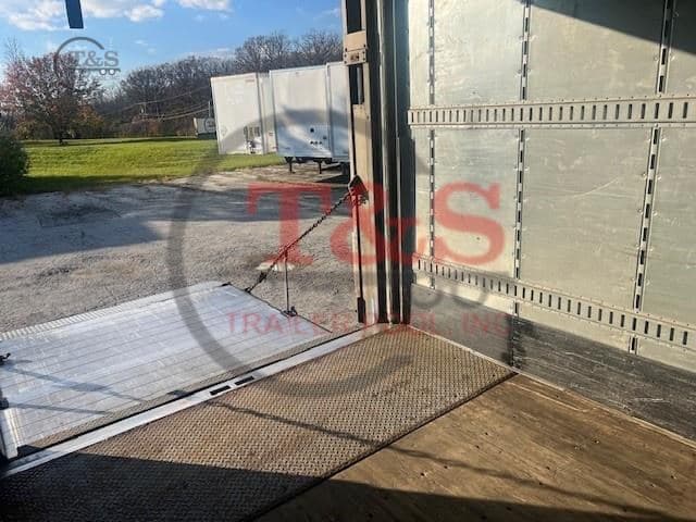 2015 GREAT DANE 531525 image 36