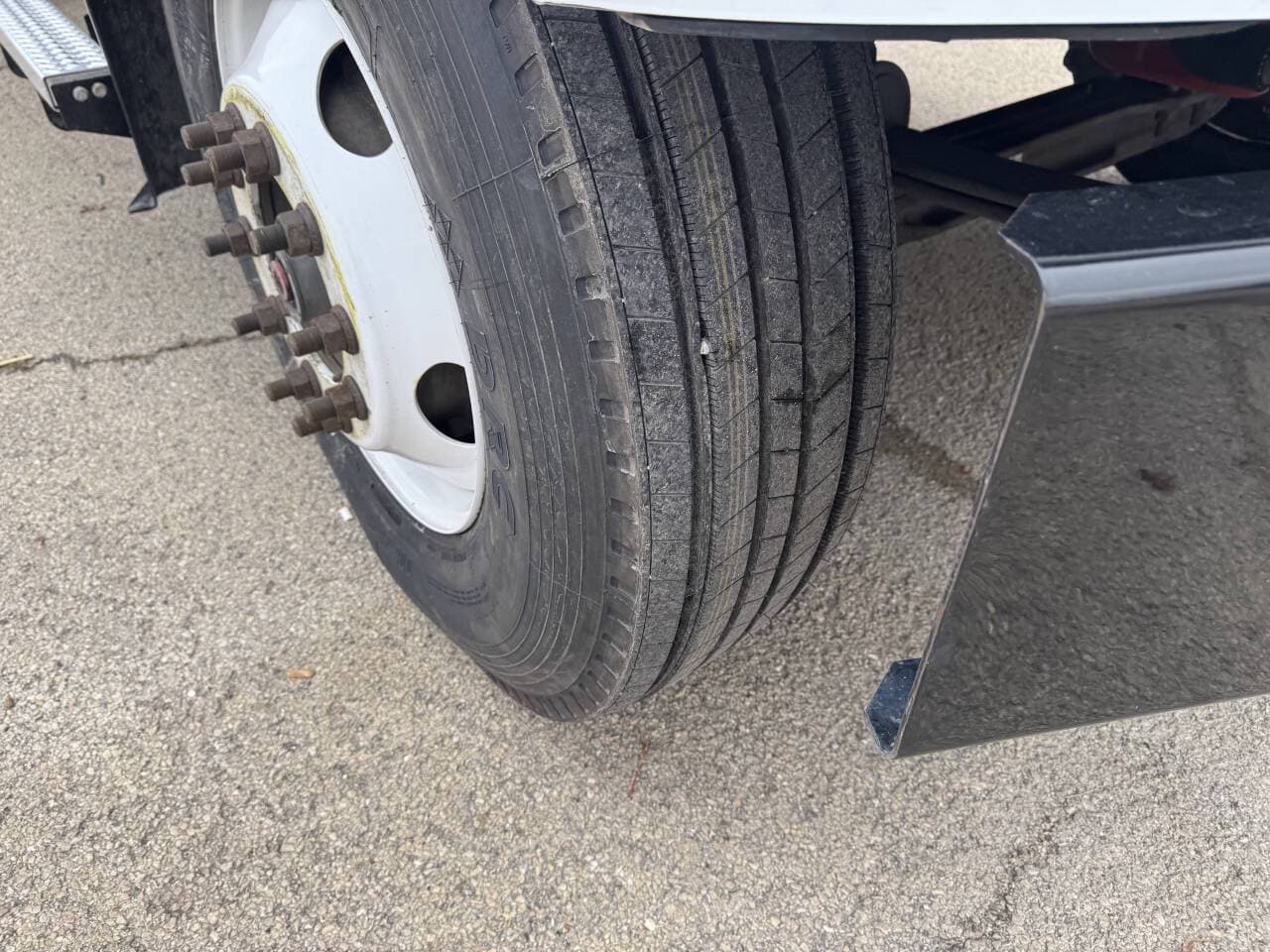 2022 Mack MD6 image 10