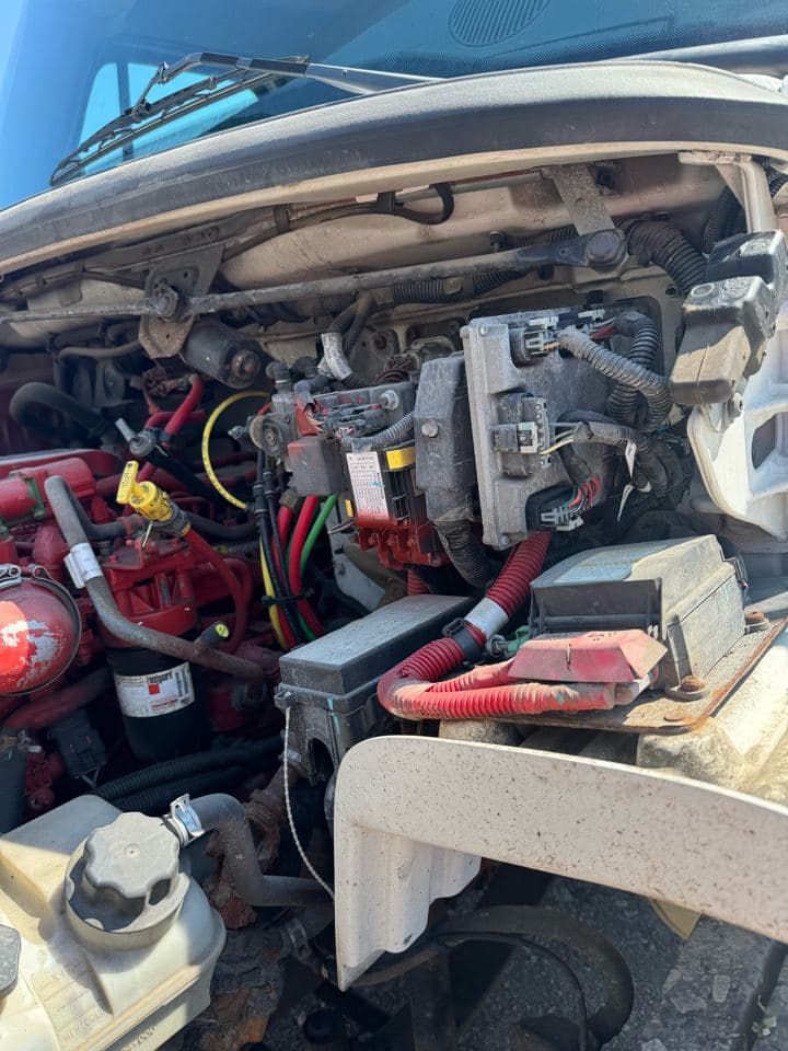 2017 Freightliner M2 image 11