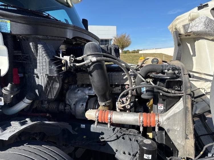 2018 Freightliner Cascadia image 5