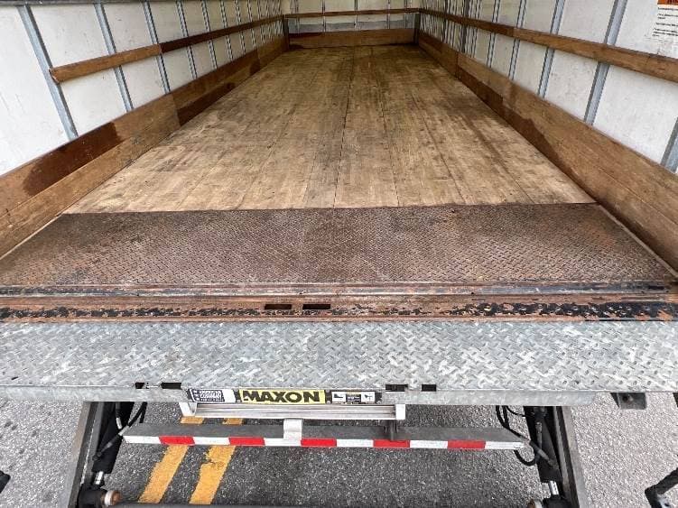2022 International MV607 Box Truck - 220HP, 6 Speed Automatic, Roll up Door image 10
