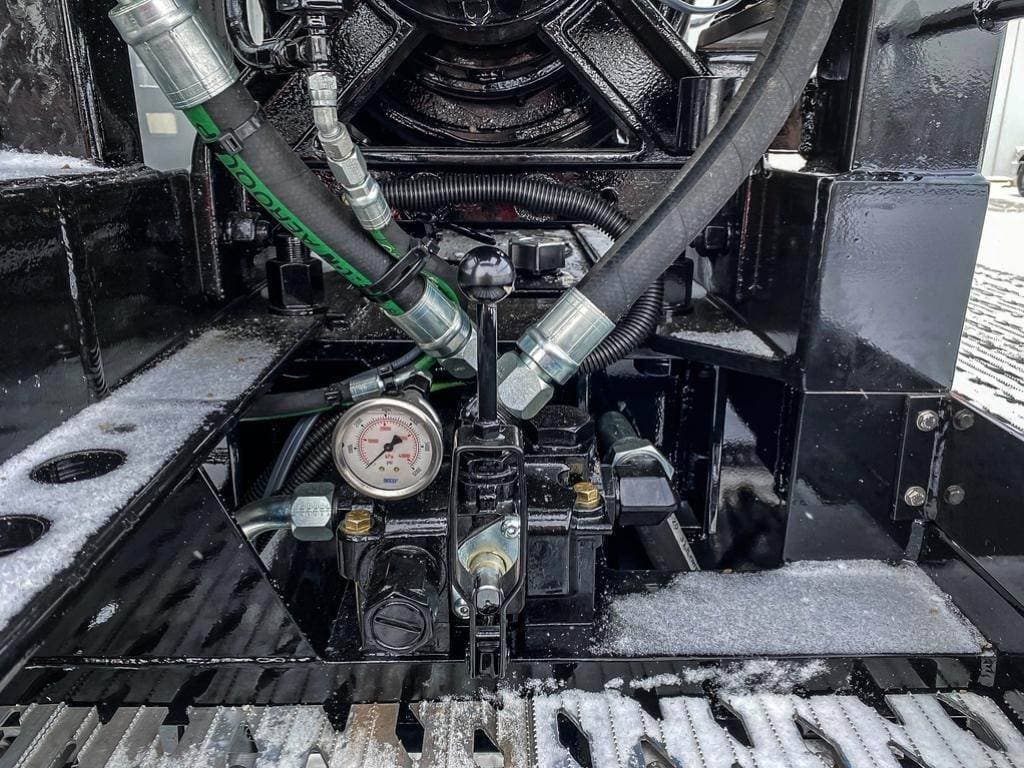 2024 Peterbilt 567 image 4