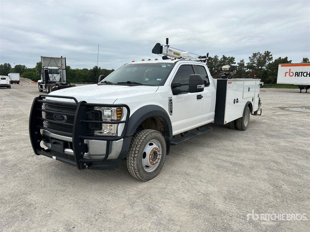 2018 Ford F550sd image 2