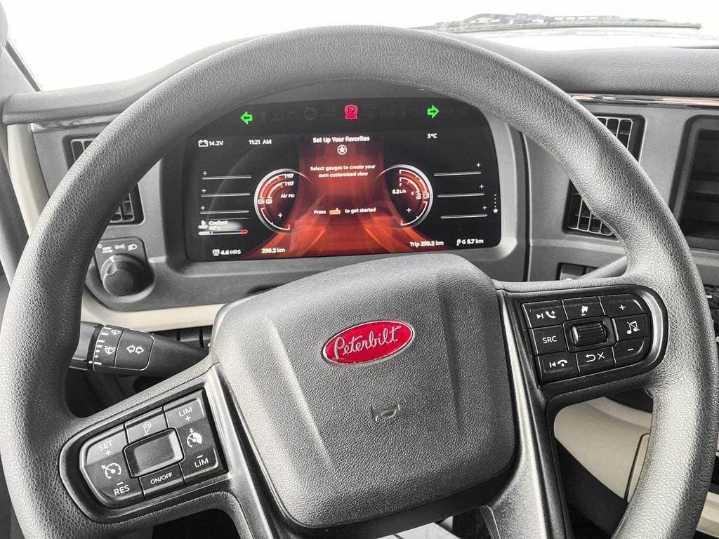 2024 Peterbilt 567 image 5