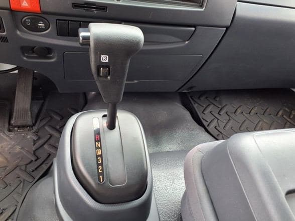 2025 Isuzu FTR image 11