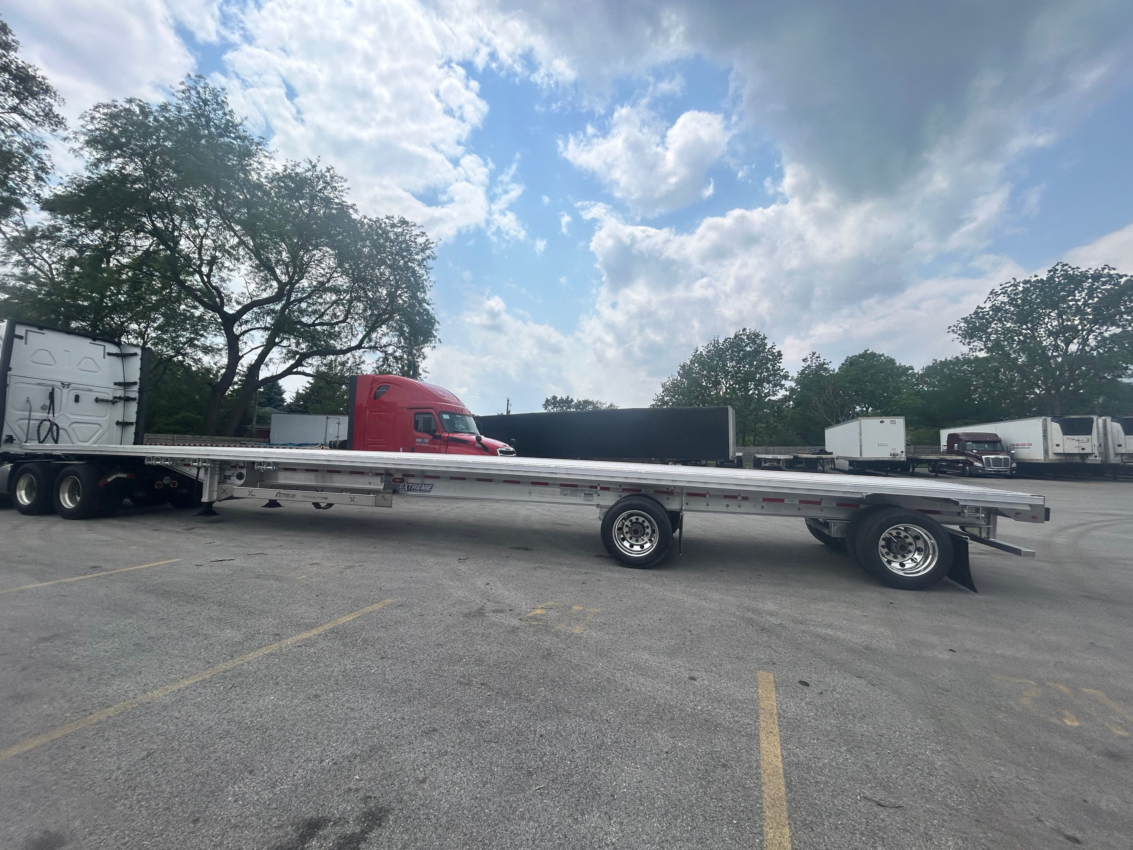 2026 Extreme XP55 – 53′ Rear Slide Low Profile image 4