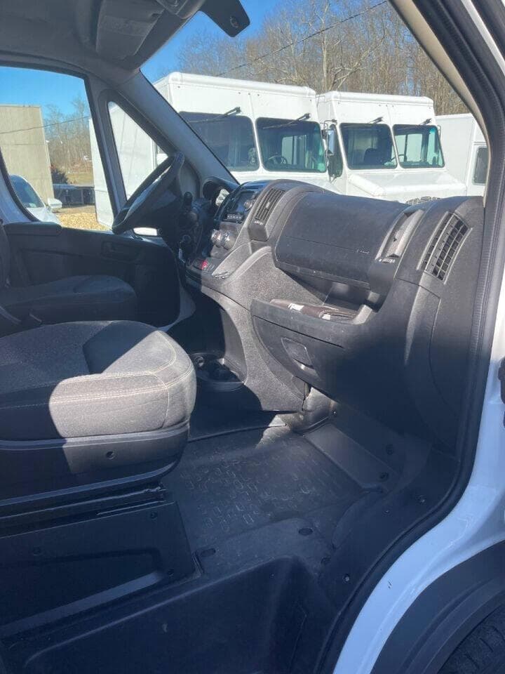2016 Ram ProMaster image 11