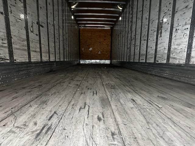 2015 Stoughton 28 ft Dry Van Trailer image 5