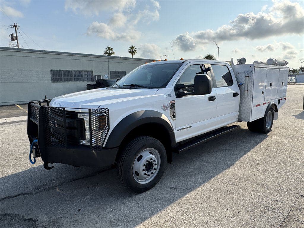 2018 Ford F550 image 4