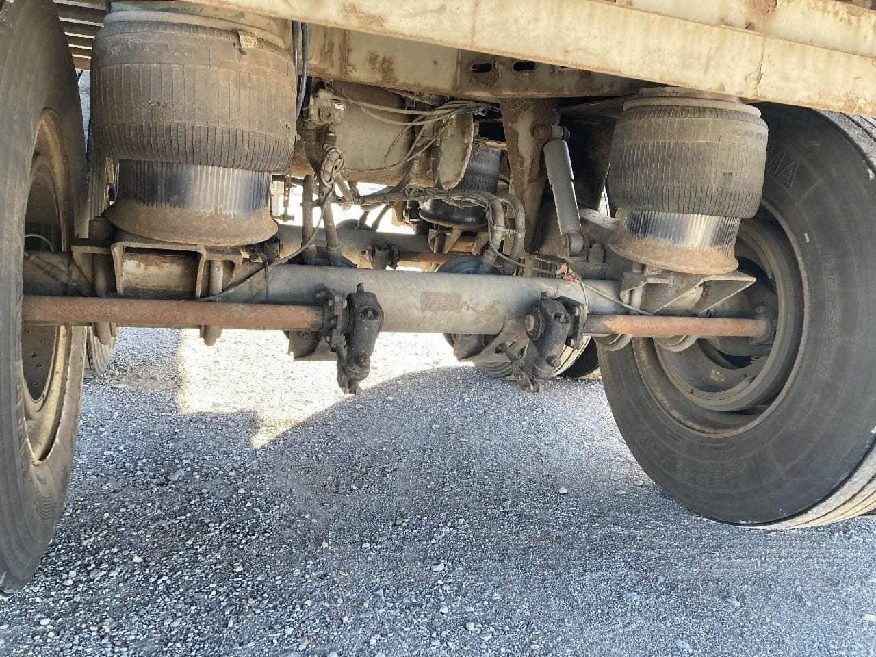 1999 Great Dane 53 ft Dry Van Trailer - Swing Door, Air Ride, Sliding Axle image 9