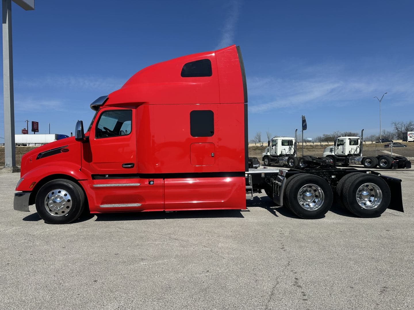 2023 Peterbilt 579 image 7