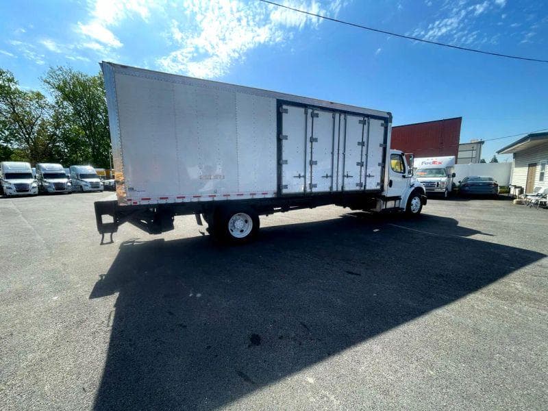 2018 Freightliner Cascadia 125 image 6