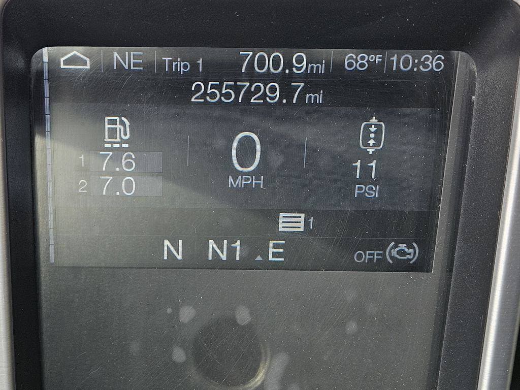 2020 Mack Pinnacle image 13