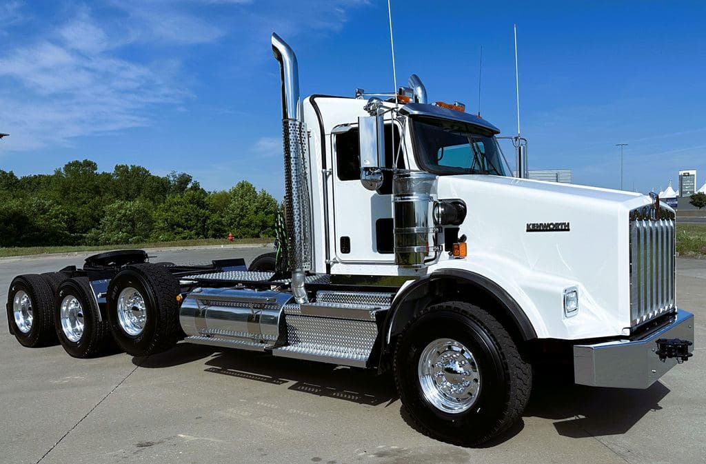 New 2027 KENWORTH T800 image 1