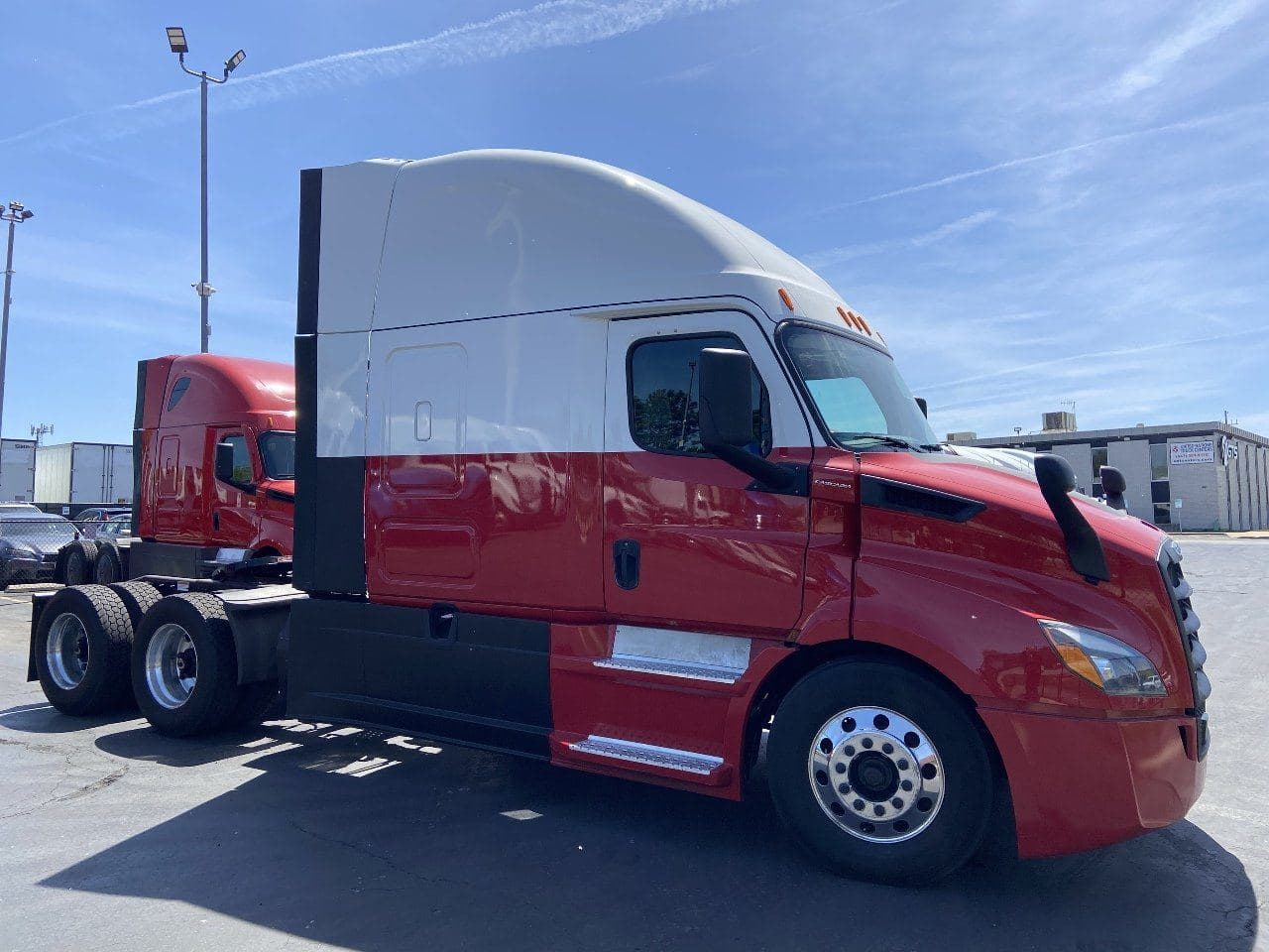 2020 FREIGHTLINER PE116064ST Tandem Axle Sleeper image 3