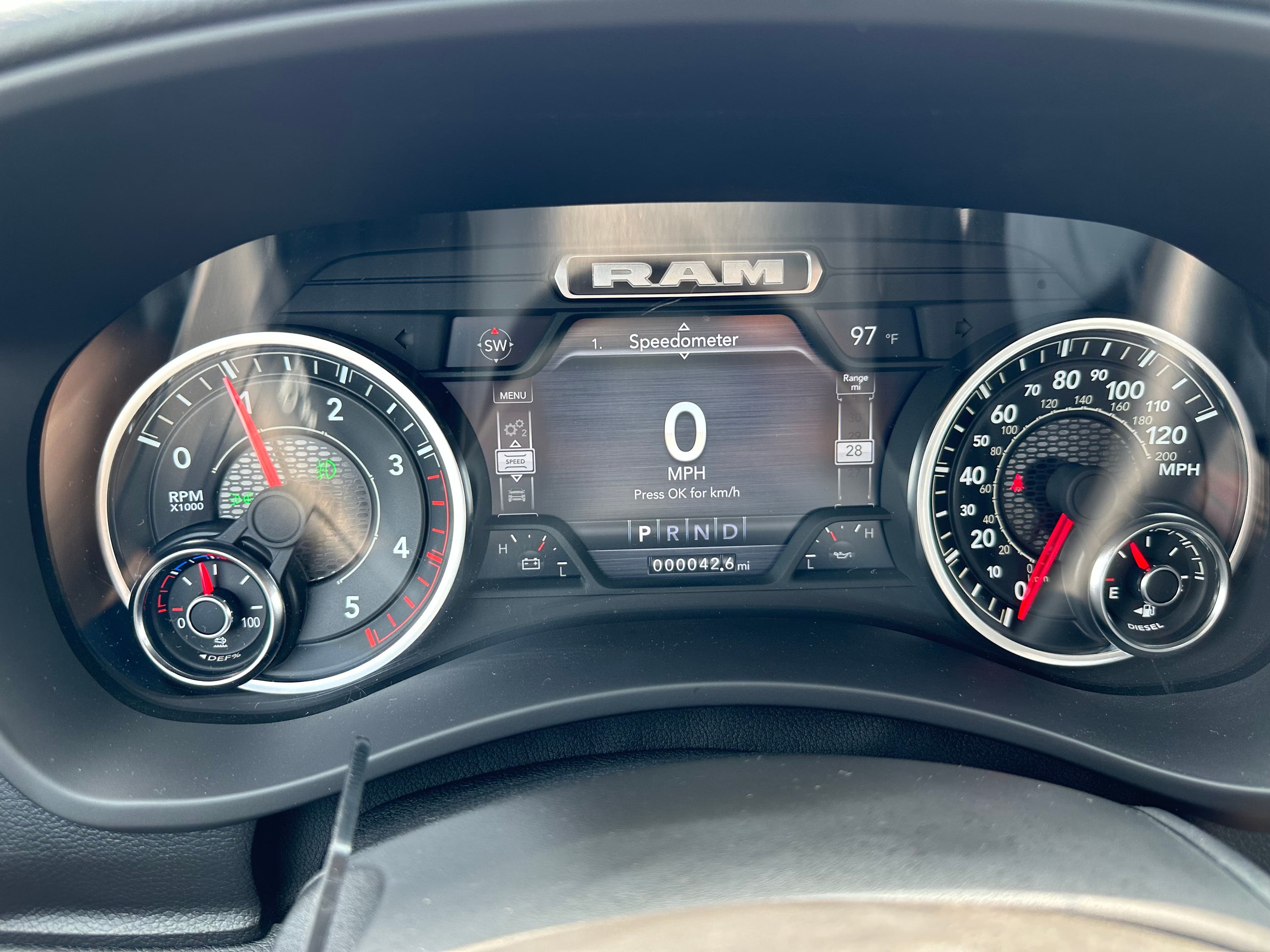 2024 Ram 5500 Chassis * CALIFORNIA COMPLIANAT*CENTURY 19.5' ST  (SK#: 5948C)  image 14