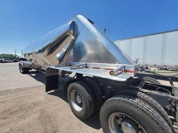2025 Mac Trailer Mfg 1650 Cft image 7
