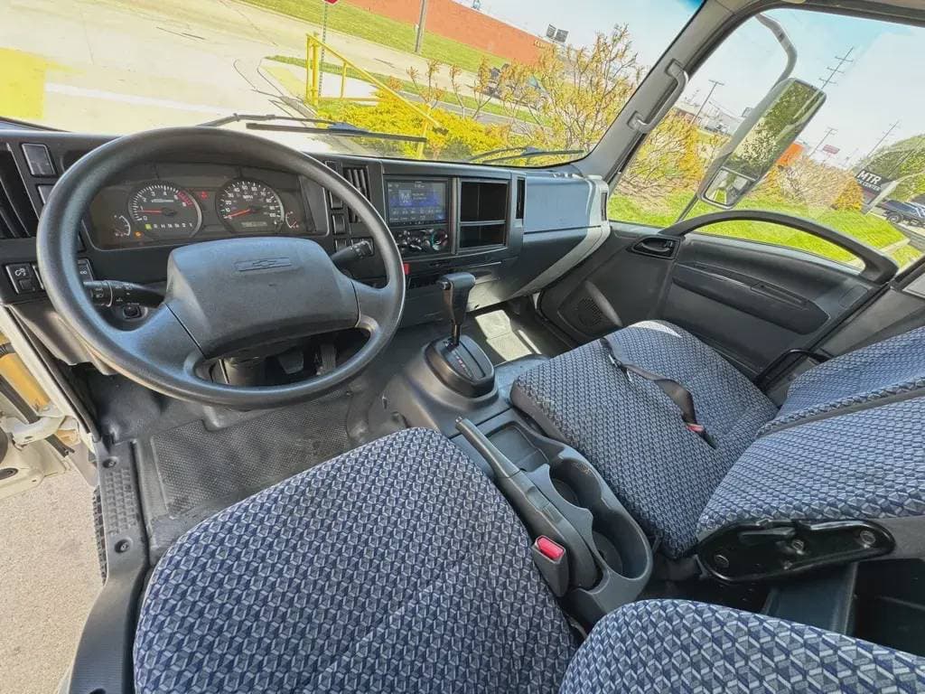 Used 2023 CHEVROLET Box Truck - Straight Truck, Moving Van, Cabover Truck - COE - NPR-HD For Sale image 8