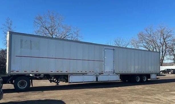 2014 VANGUARD 57 ft x 102 in image 1