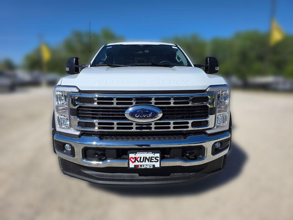2026 Ford F-550SD XL Service Utility Body image 2