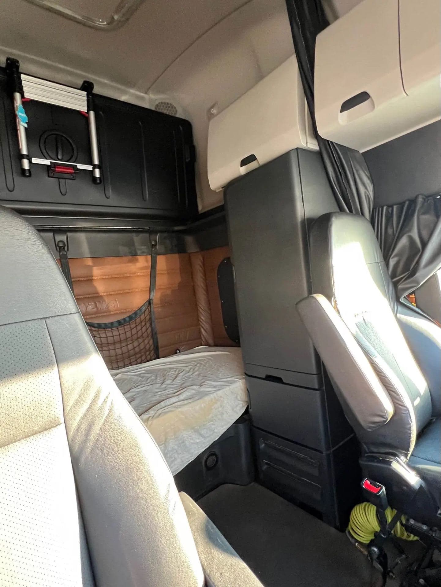 2023 Freightliner Cascadia 126 image 7