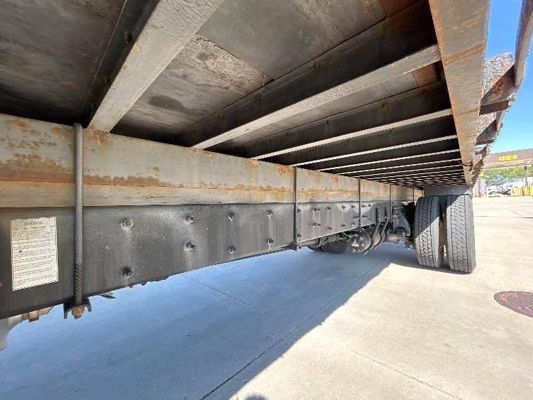 2021 Freightliner M2 image 11