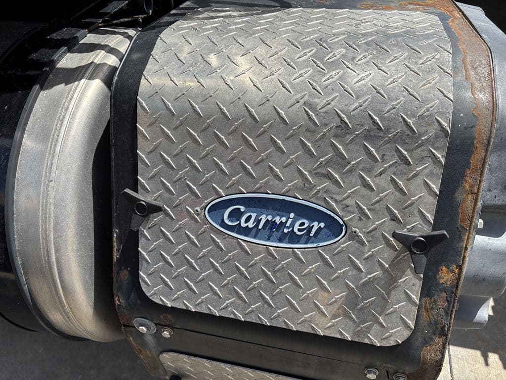 Used 2022 FREIGHTLINER PT126064ST image 25
