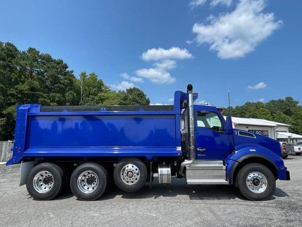 2025 Kenworth T880 image 7