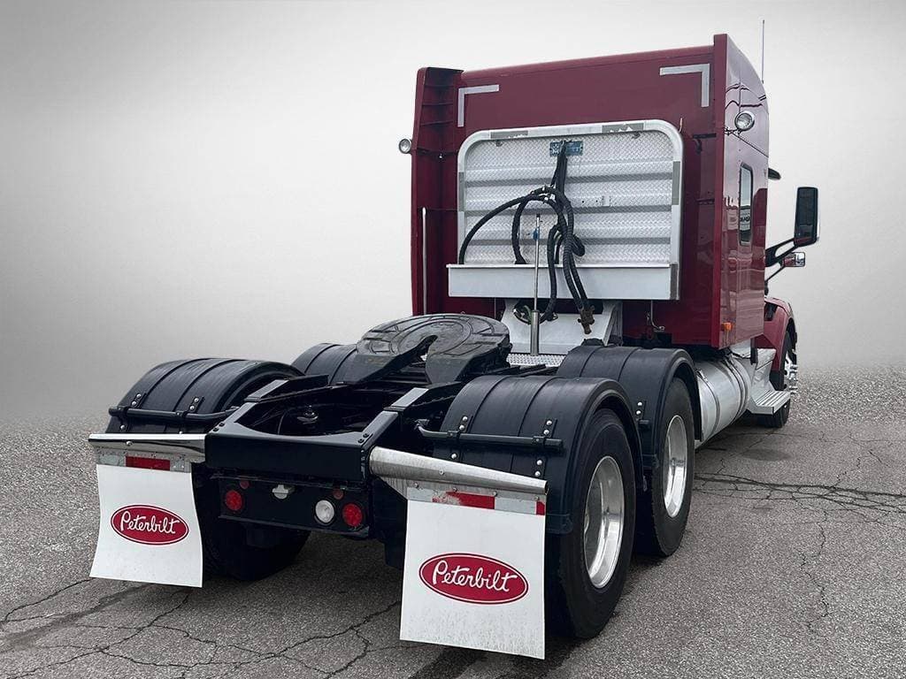 2018 Peterbilt 579 image 3