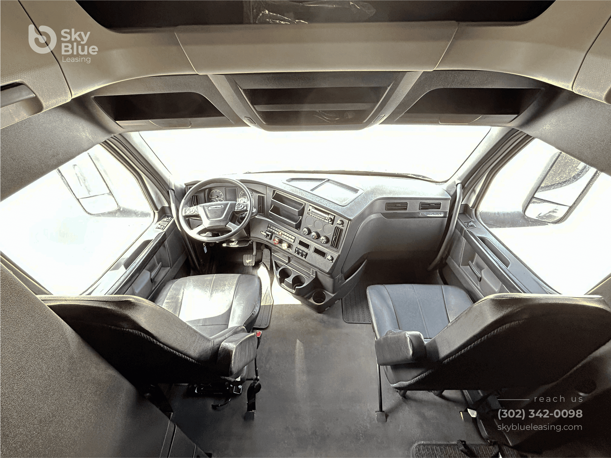 2025 Freightliner Cascadia image 10