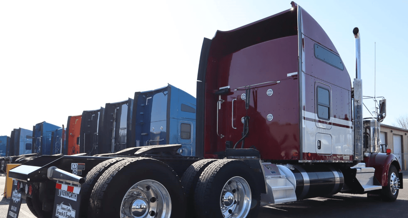 2020 Kenworth W9 Series image 3