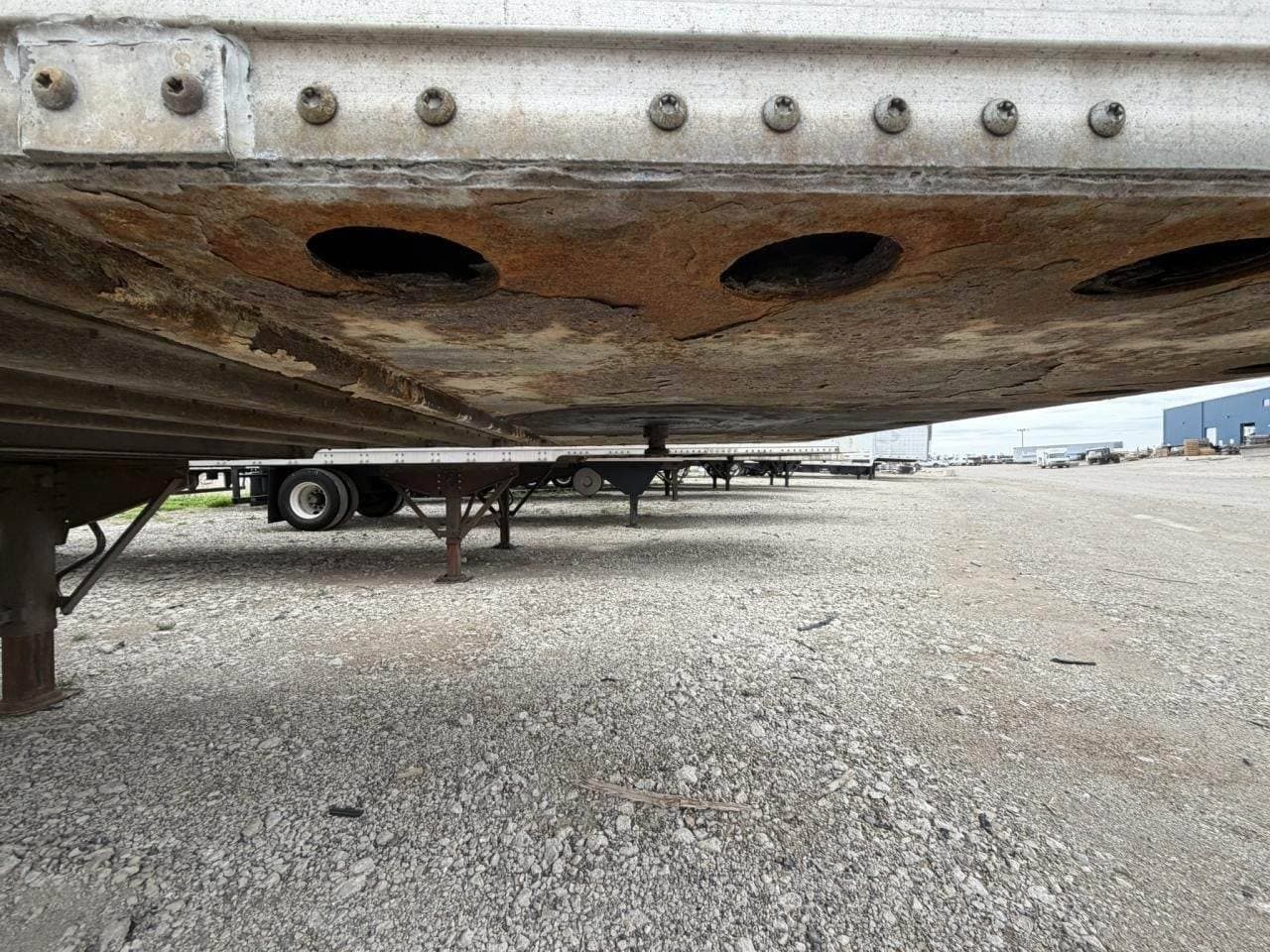 2015 Stoughton 53 ft Dry Van Trailer image 5