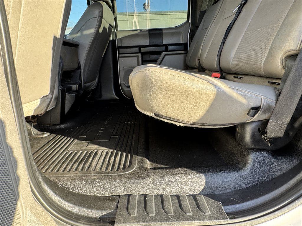 2020 Ford F150 image 43