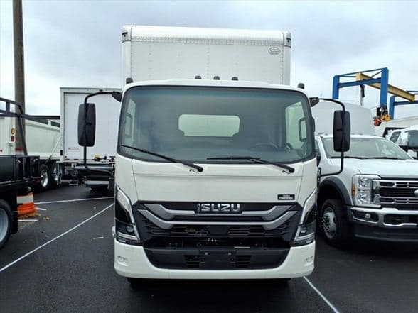 2024 Isuzu 3500 image 5