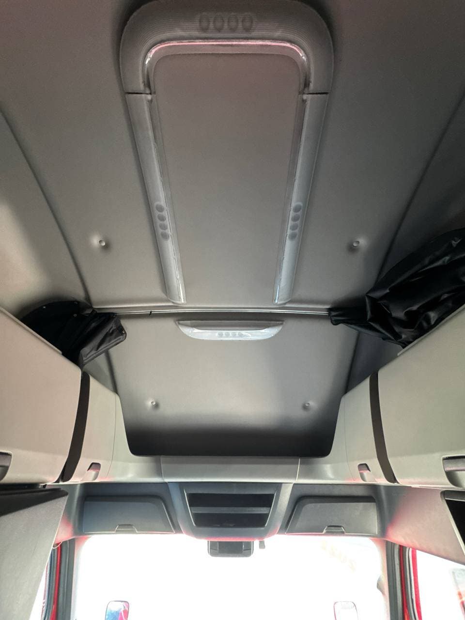 2022 Freightliner Cascadia 126 image 14