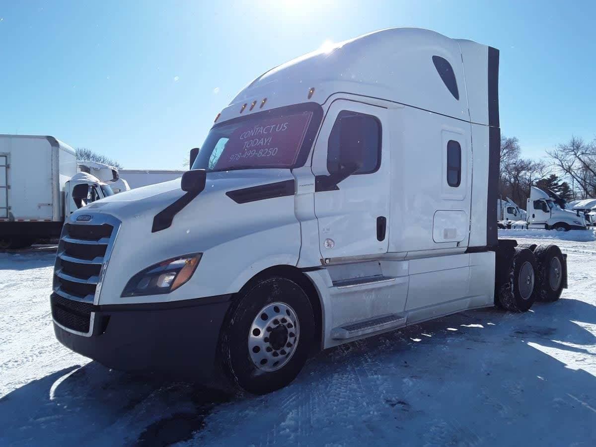 2020 Freightliner Cascadia 126 Sleeper Semi Truck - 72" Condo Sleeper, 455HP, 10 Speed Manual image 1