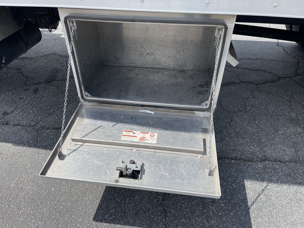 Used 2019 INTERNATIONAL 4300 image 14