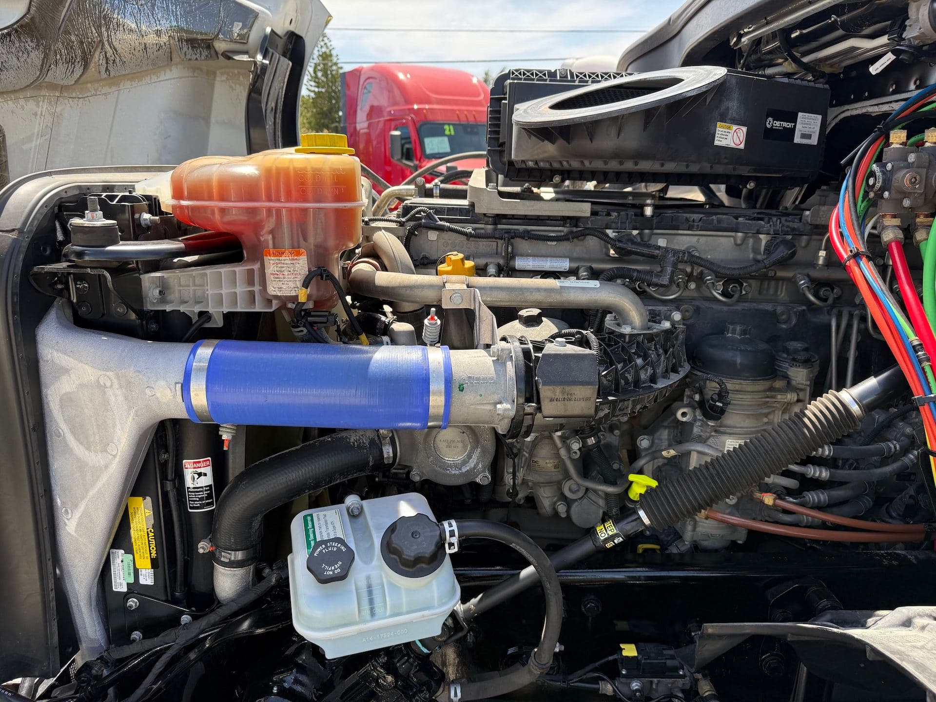 2021 Freightliner Cascadia 126 image 17