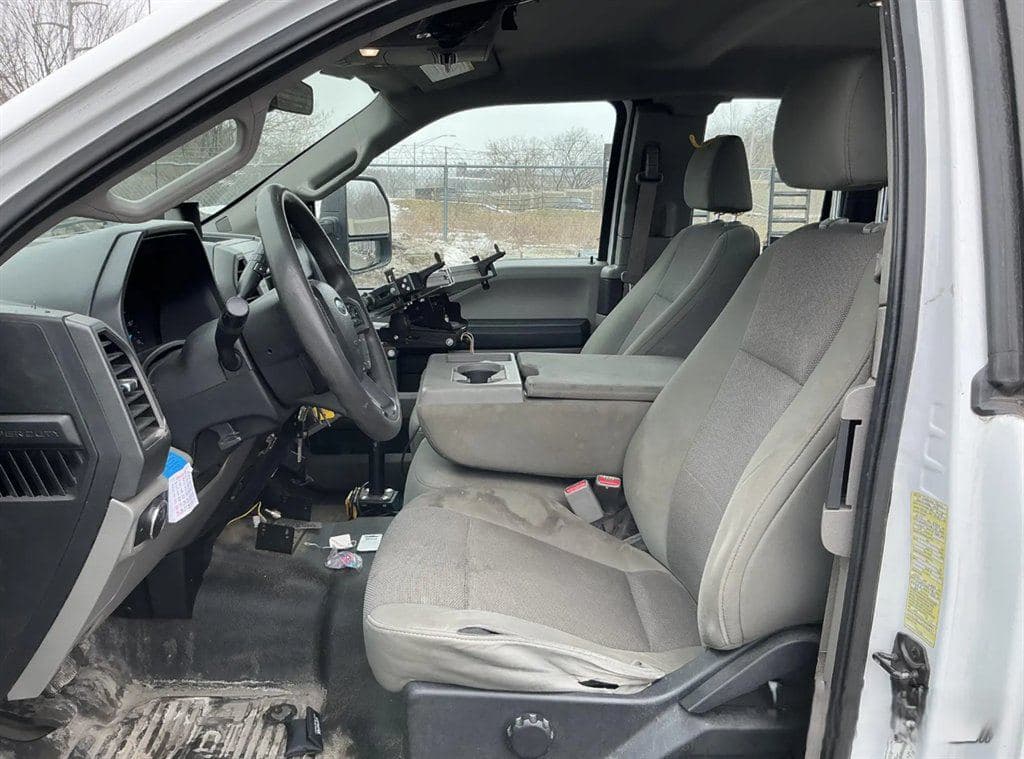 2017 Ford F250sd image 5