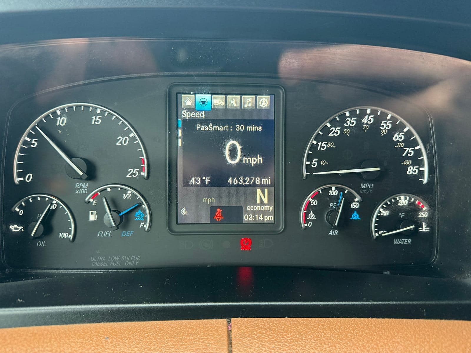 2022 Freightliner Cascadia 126 image 13