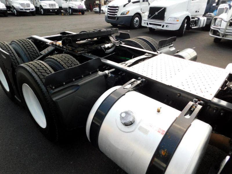 2018 Freightliner Cascadia image 40