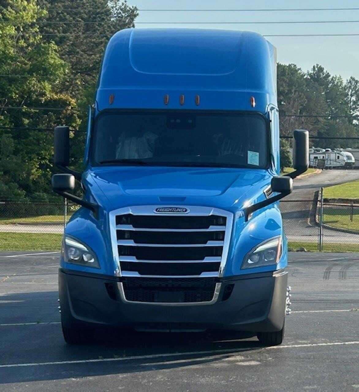 2022 Freightliner Cascadia 126 image 5