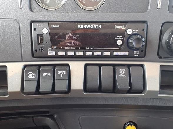 2026 Kenworth T880 image 24