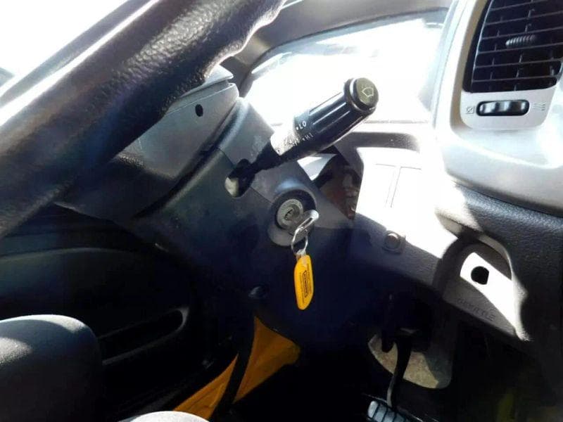 2018 Hino 338 image 19