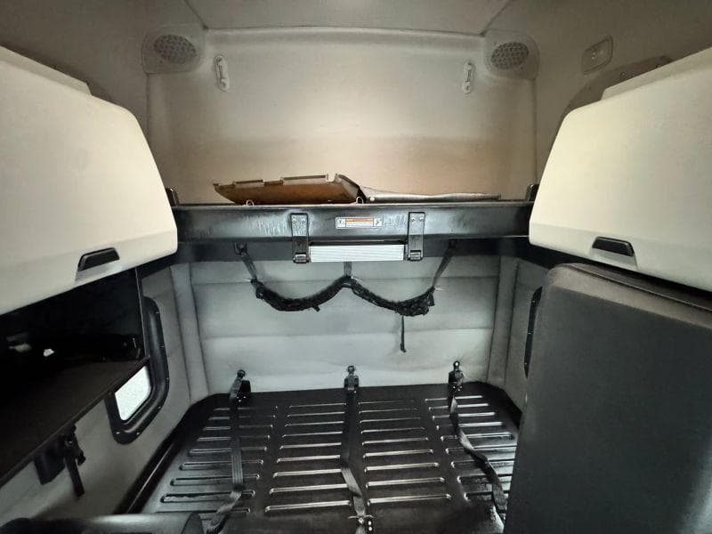 2021 Freightliner Cascadia image 18