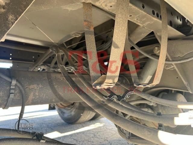 2021 HYUNDAI 1632 image 18